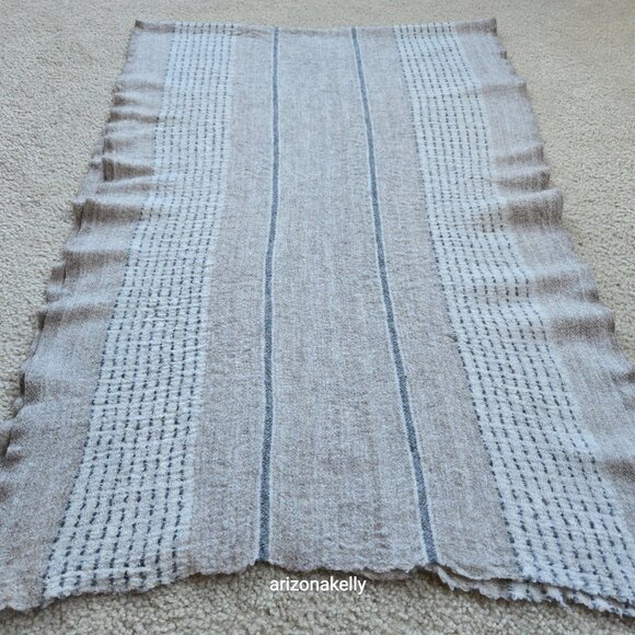 Laraib Cashmere Woven Scarf Natural Earthy Made in Nepal - Picture 6 of 16